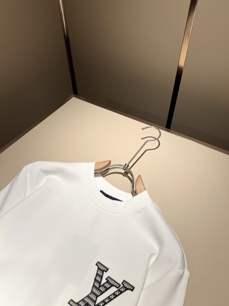 l0vis Vvtt0n t-shirt